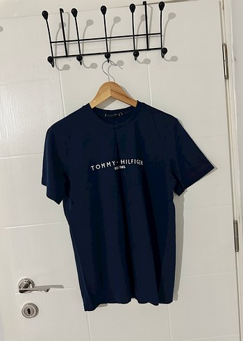 Tommy Hilfiger m