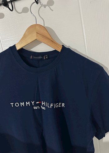 Tommy Hilfiger Lacivert Kısa Kollu Erkek Tişört - Görsel 2