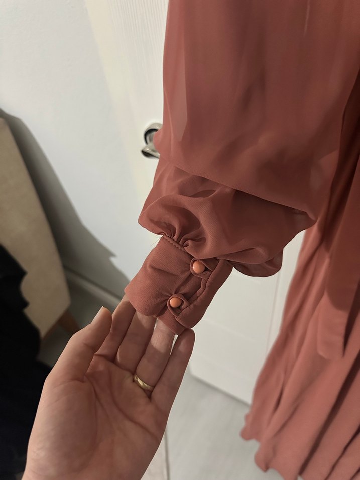 Uzun Kol Detaylı Modern Klasik Elbise tesettüre uygun - Görsel 2