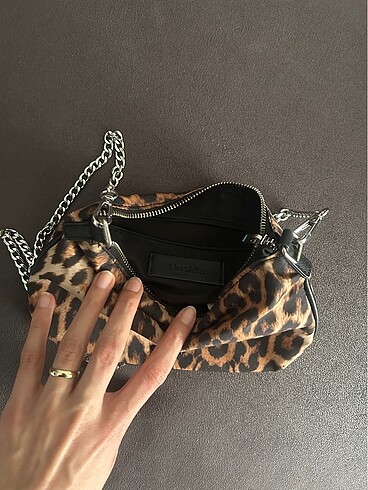 Bershka Bershka çanta leopar desen