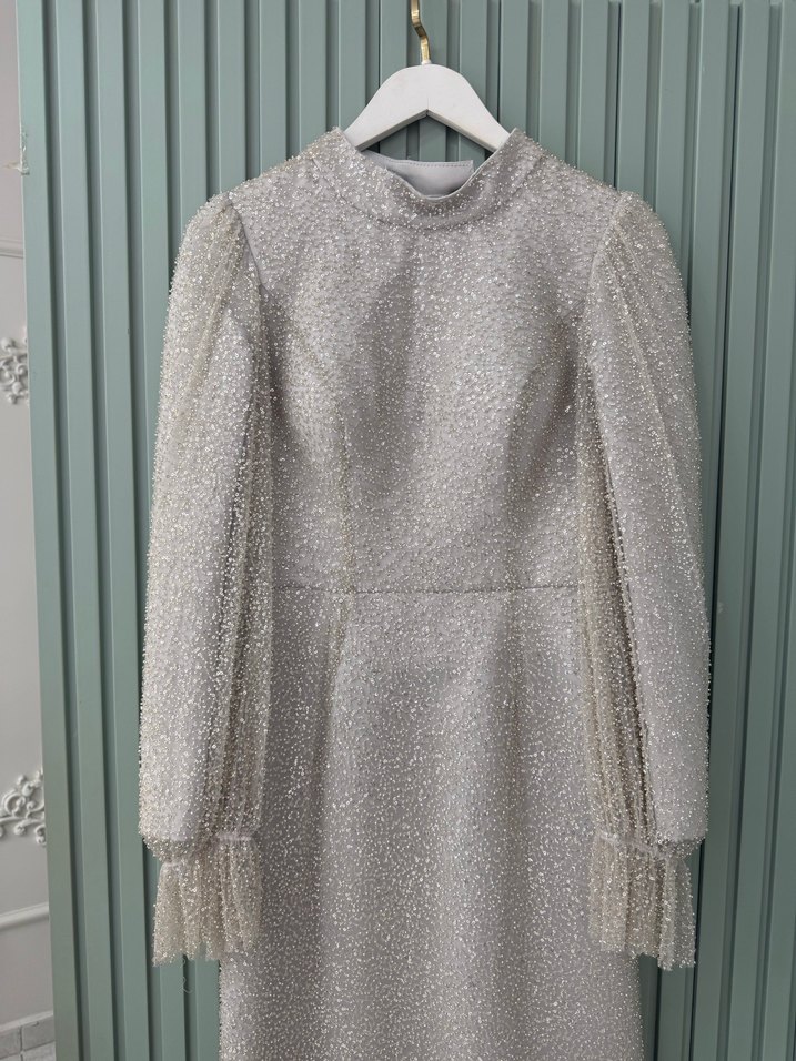 Gri Uzun Kollu Nakışlı Kadın Elbise - Görsel 4