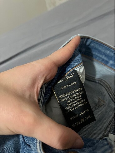 34 Beden mavi Renk kot pantolon