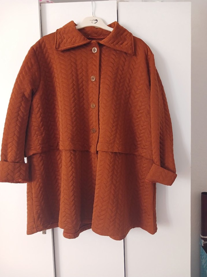 Düğmeli Kahverengi oversize  hırka/kap - Görsel 3