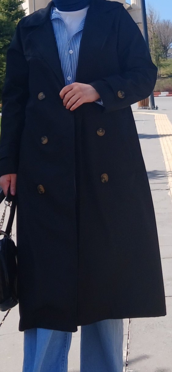 Kemerli Siyah Kadın Trençkot - Görsel 2