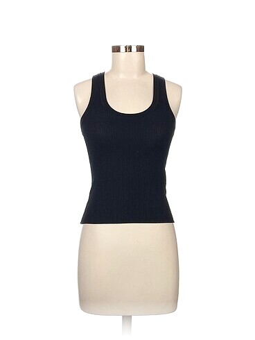Zara T-shirt %70 İndirimli.