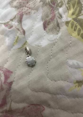 Pandora CHARM
