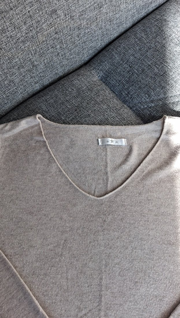 Bej V Yaka Uzun Kollu Kadın Triko - Görsel 2