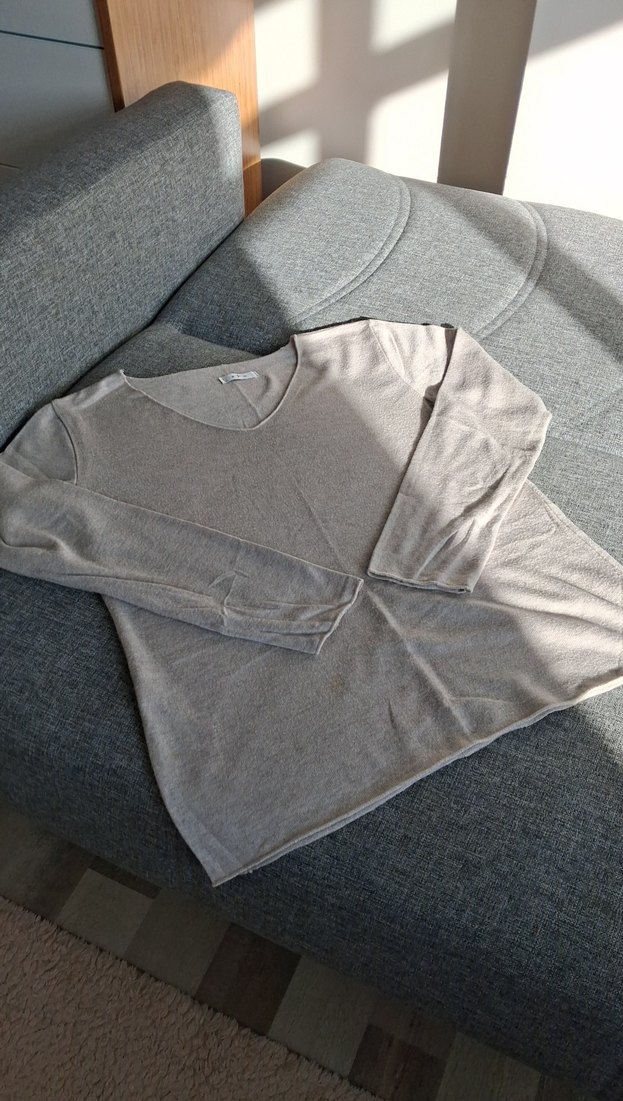 Bej V Yaka Uzun Kollu Kadın Triko - Görsel 4