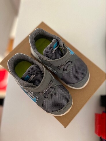 24 Beden Nike ayakkabı