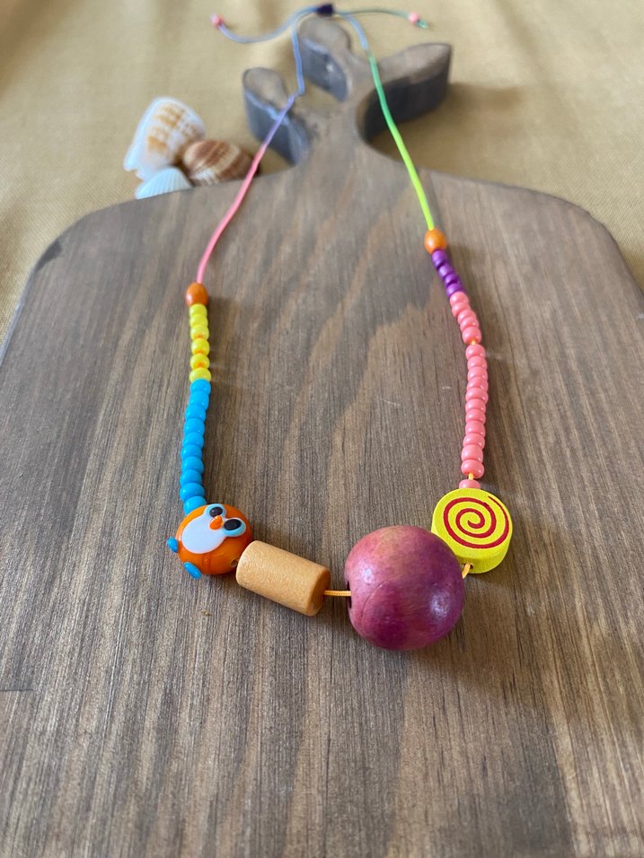 Uzun Renkli ahşap Boncuklu Kolye - Görsel 2