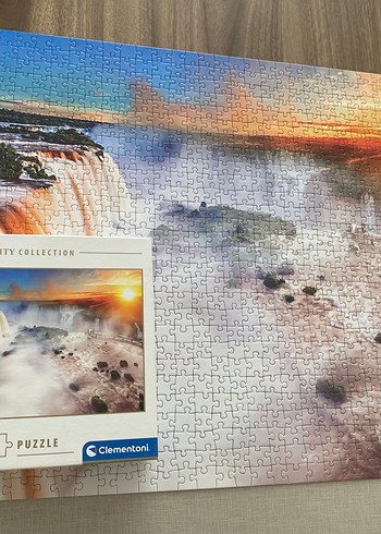 Beden Renkli Doğa Manzaralı Puzzle
