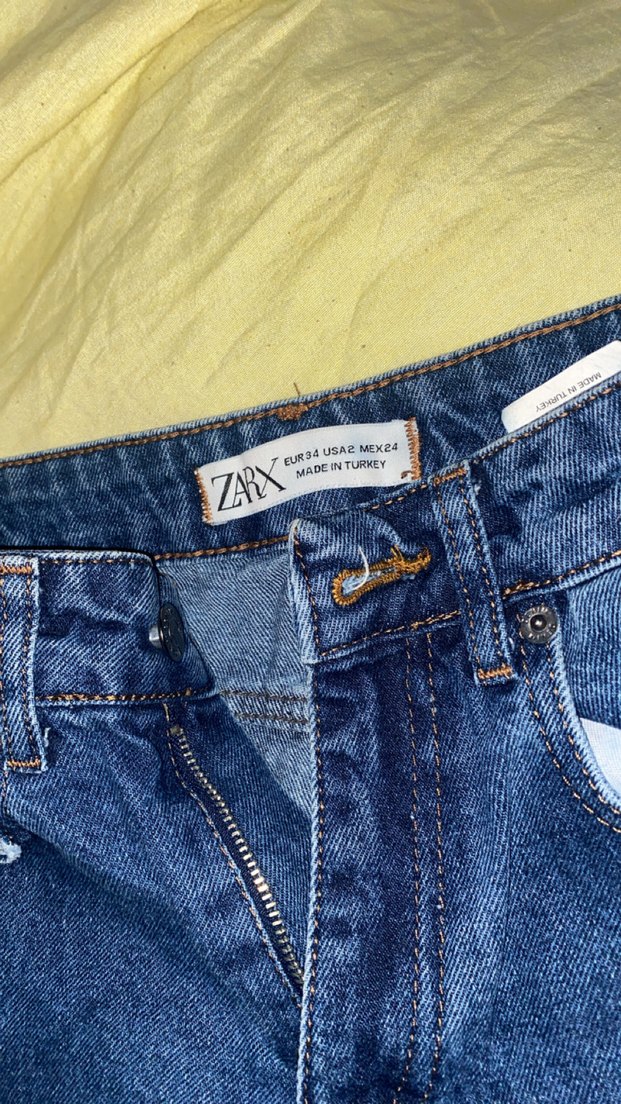 Düğmeli Mavi Mini Kot Şort - Görsel 3