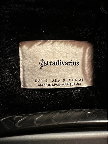 Stradivarius Kürklü mont