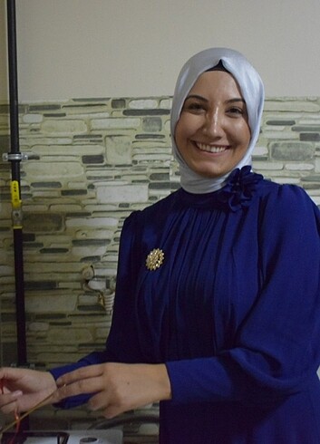 40 Beden Saks mavisi tesettür abiye