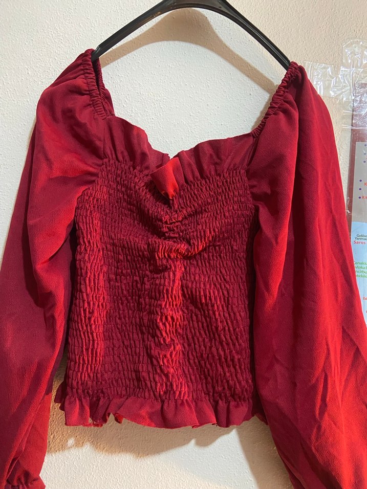 Kırmızı Deri Kemerli Mini Bluz - Görsel 4