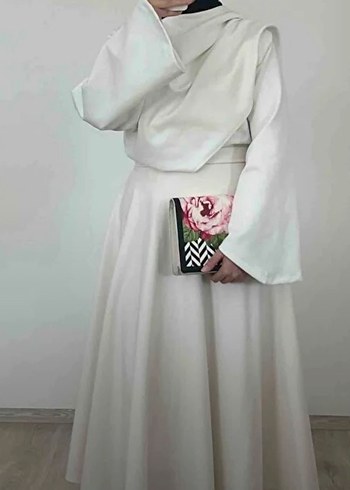 Beyaz Drapeli Kadın Bluz, Uzun Kollu, Kısa - Görsel 2