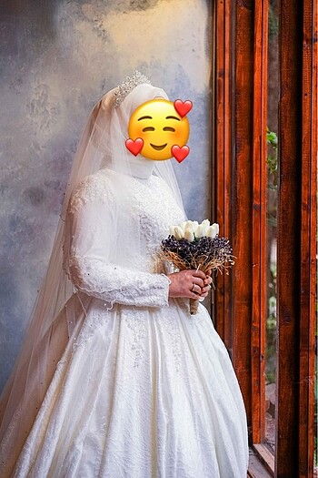 Diğer Bir kere düğünümde bir kere çekimde kullanılmış.