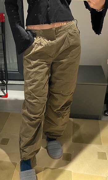Bershka Paraşüt Pantolon