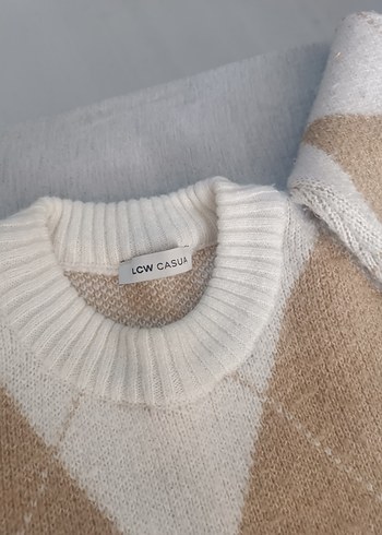 Bej Ekose Desenli Balıkçı Yaka Triko Kazak - Görsel 5