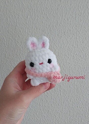 Amigurumi Çantalı Tavşan 