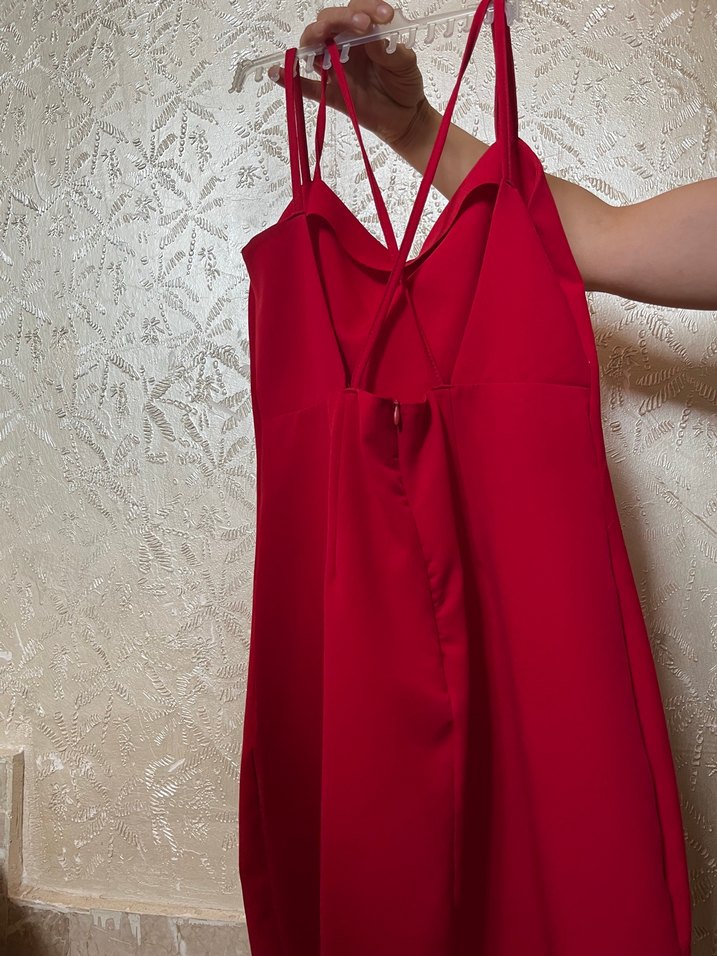 Kırmızı Drapeli Midi Askılı Elbise - Görsel 2