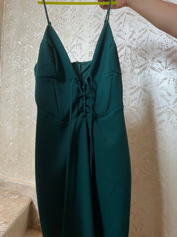 Yeşil V Yaka Uzun İp Askılı Elbise - Görsel 2