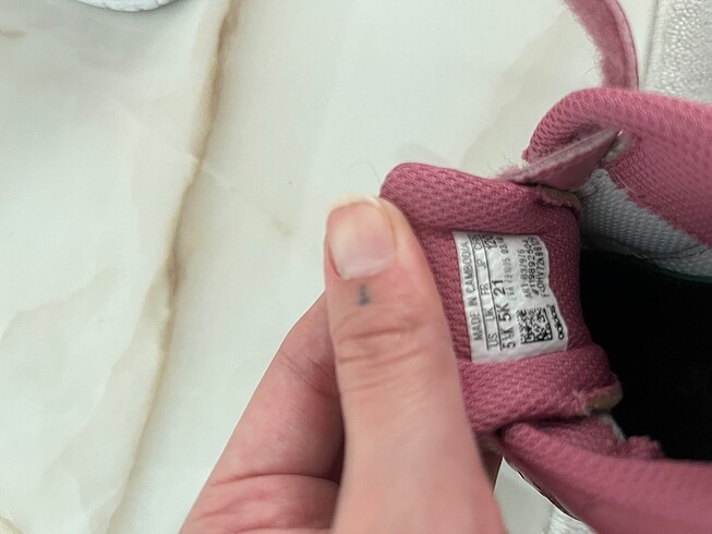 21 Beden pembe Renk Adidas kız çocuk ayakkabı