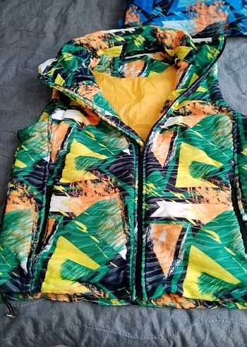 Ünisex üründür.. Kapüşonlu Renkli Fermuarlı Yelek - Görsel 2