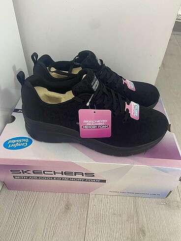 37,5 Beden siyah Renk SKECHERS KADIN SPOR AYAKKABI