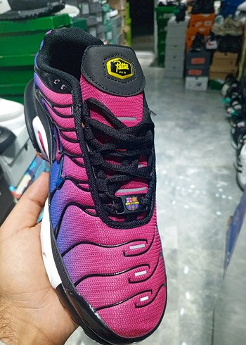 Nike Renkli Erkek Spor Ayakkabı Puff Detaylı