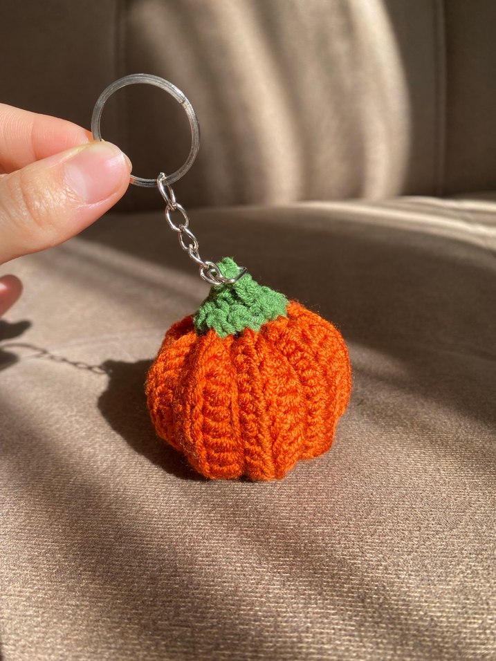 Örgü Balkabağı Anahtarlık - Görsel 2