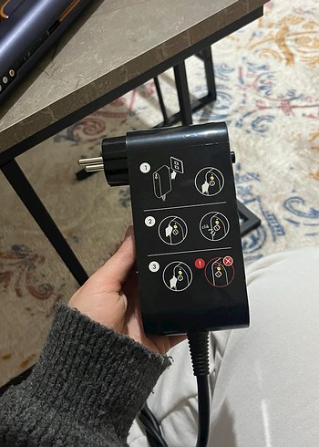 Dyson Sarı-Koyu Saç Düzleştirici - Görsel 3