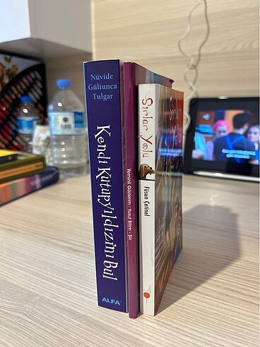 Kendi Kutup Yıldızını Bul & Yeminli Gözlerin & Sırlar Yolu