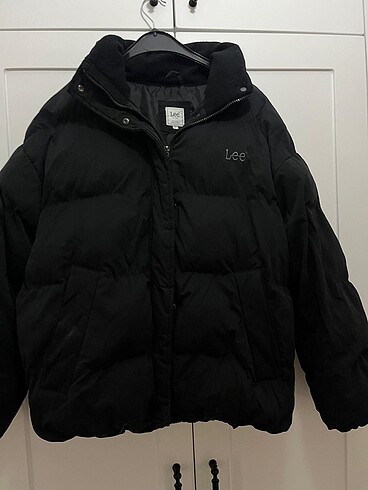 Lee Cooper Siyah Su geçirmez orijinal mont(Bu fiyata kaçmaz)