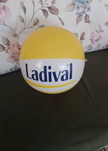 Plaj topu