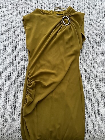 Zara Zara Toka Detaylı Elbise