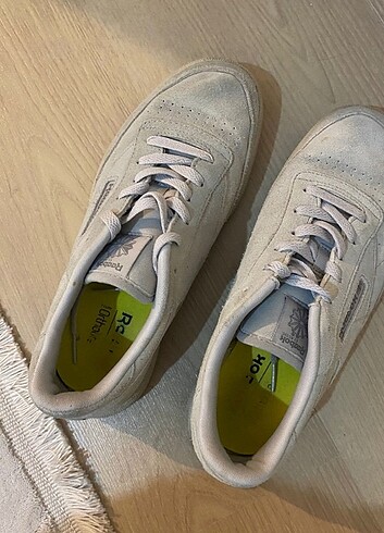 38 Beden Reebok ayakkabı 