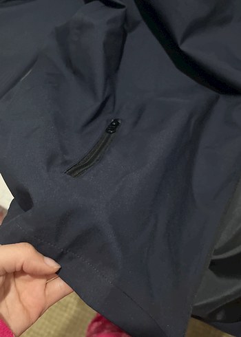 Kadın yağmurluk 38-40 beden - Görsel 3