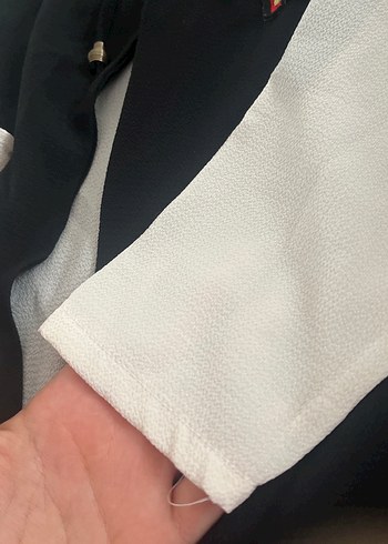 Siyah Nakışlı Uzun Kollu Kız Bluzu - Görsel 4