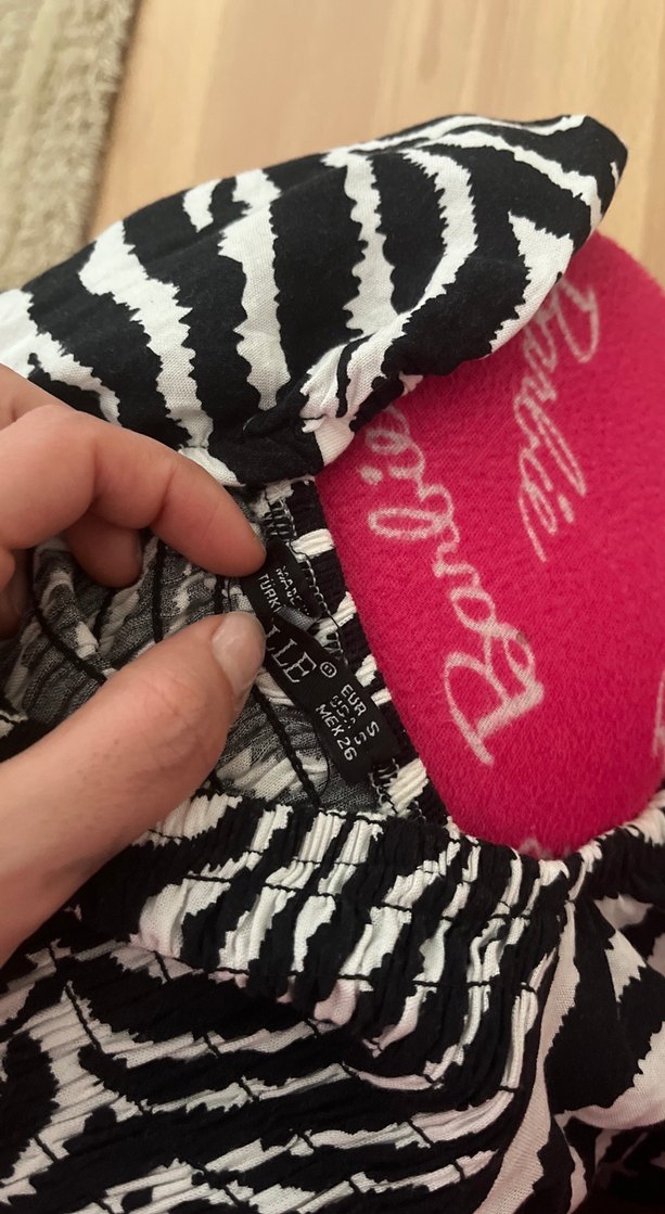 Zebra Desenli Uzun Elbise - Görsel 3