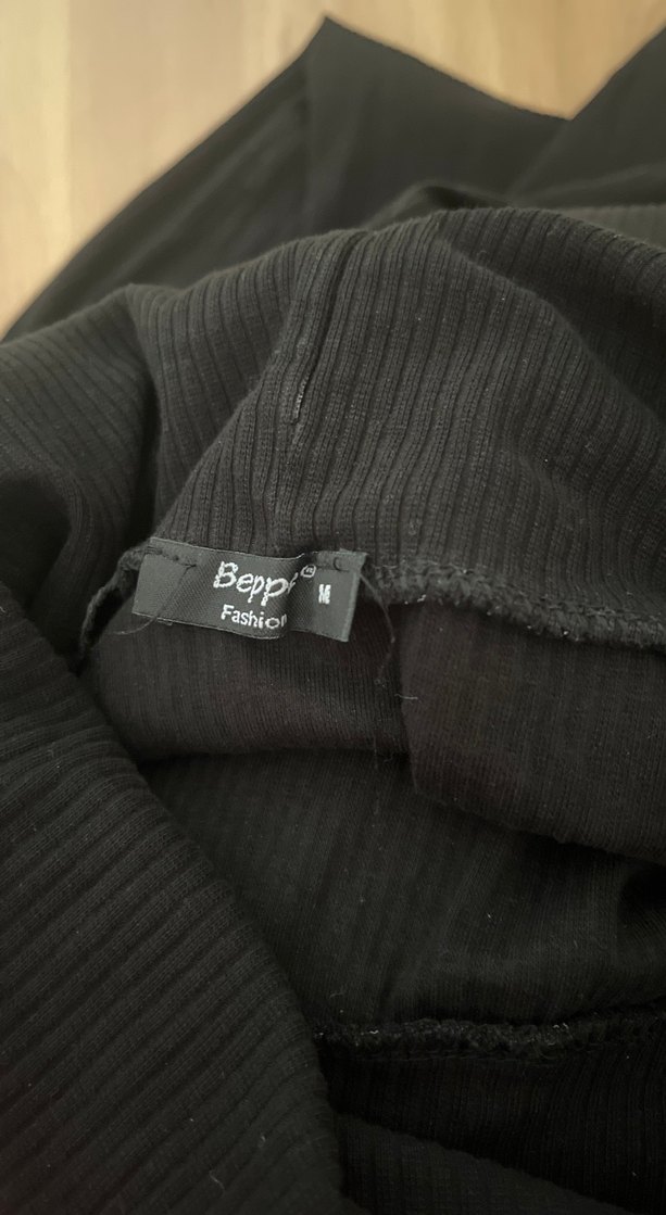 Uzun Kollu Siyah Drapeli Kadın Elbise - Görsel 2