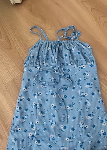 Mavi Çiçek Desenli Uzun Askılı Elbise - Görsel 3