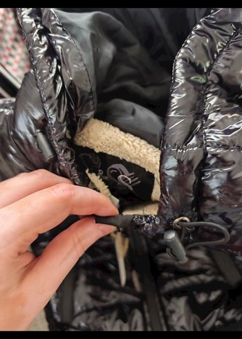 Siyah Çocuk Mont - Görsel 3