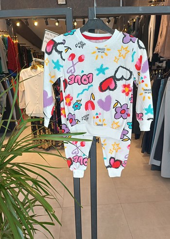 Renkli Desenli Kız çocuk takım - Görsel 3