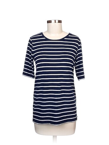 LC Waikiki T-shirt %70 İndirimli.