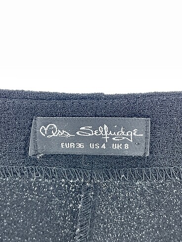 36 Beden siyah Renk Miss Selfridge Mini Şort %70 İndirimli.