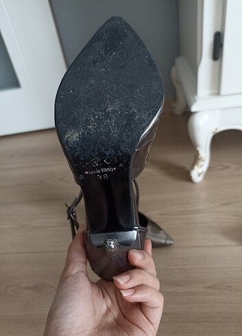 38 Beden Sivri topuklu ayakkabı