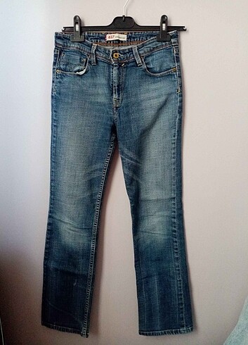Levi's 627 straight fit vintage jean