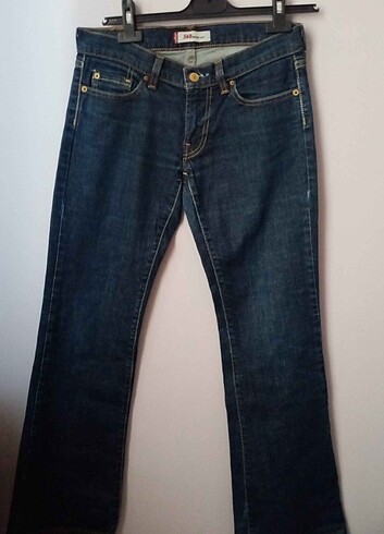 Levi's 568 Boot Cut vintage jean