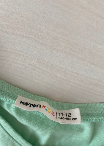 11-12 Yaş Beden Kız Çocuk Pullu Tişört